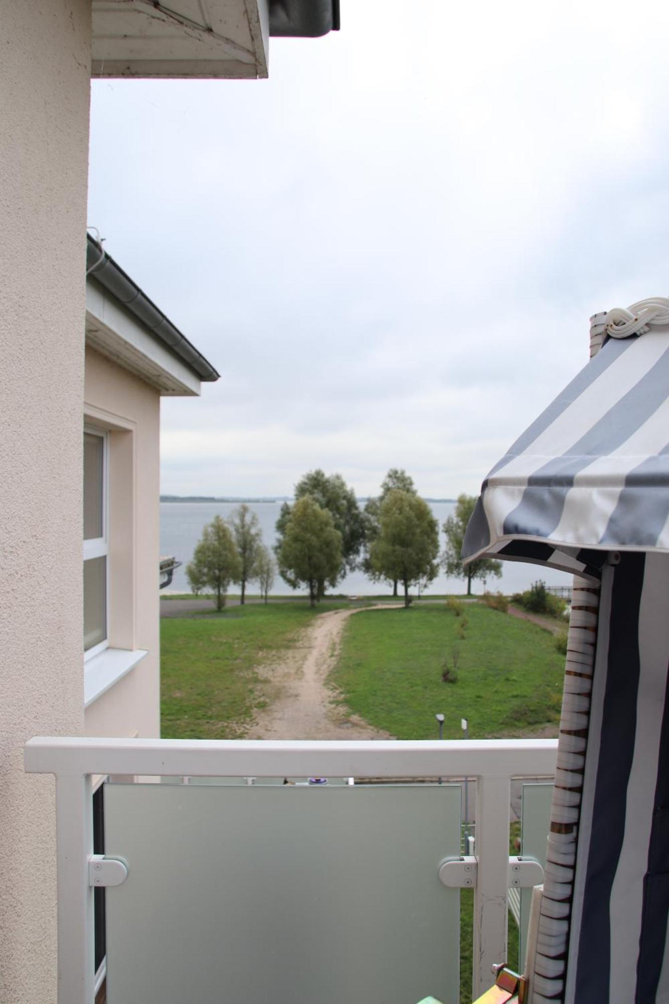 Ferienwohnung Im Palais Am See Am Goitzschesee Bitterfeld-Wolfen Buitenkant foto